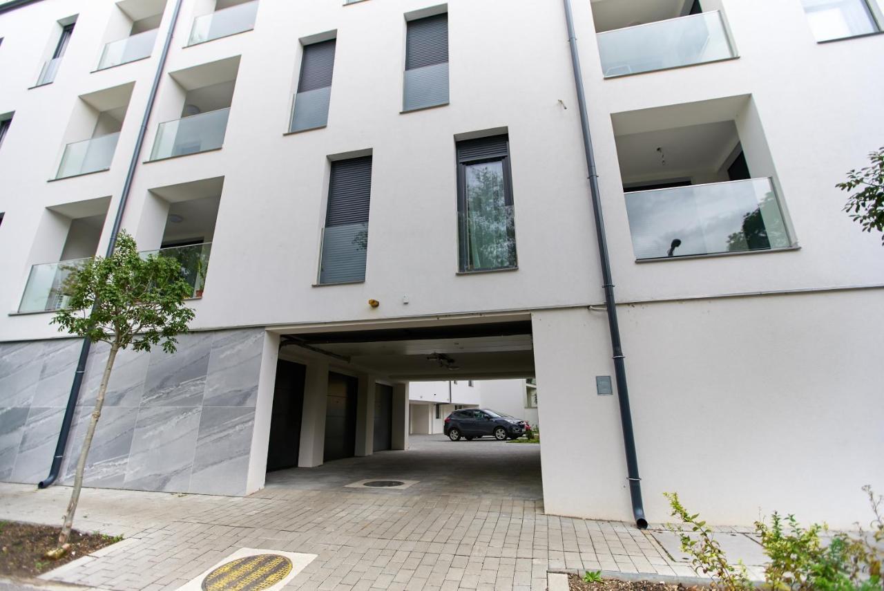 Starlight Silver Szeged - Exclusive Екстер'єр фото